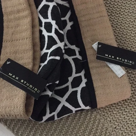 Large (2) collapsible storage bins 16.5 h x 16 deep Jute + Cotton​-- a pair - Picture 11 of 11